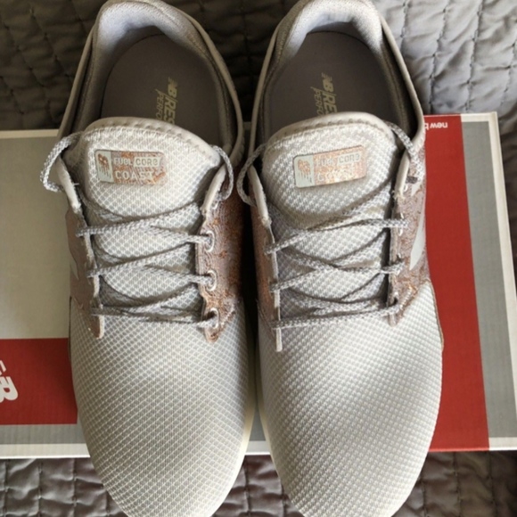 NIB New Balance WC0ASL03 Rose Gold Metallic Shoes - Picture 3 of 4